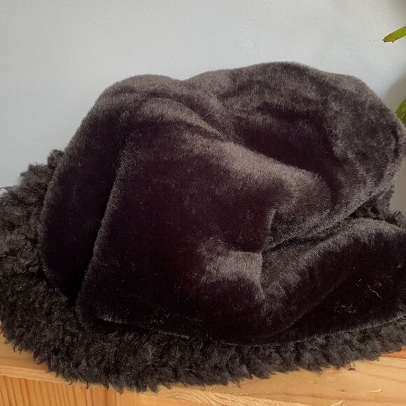 Black Infinity Scarf by Marcus Adler - Picture 2 of 4